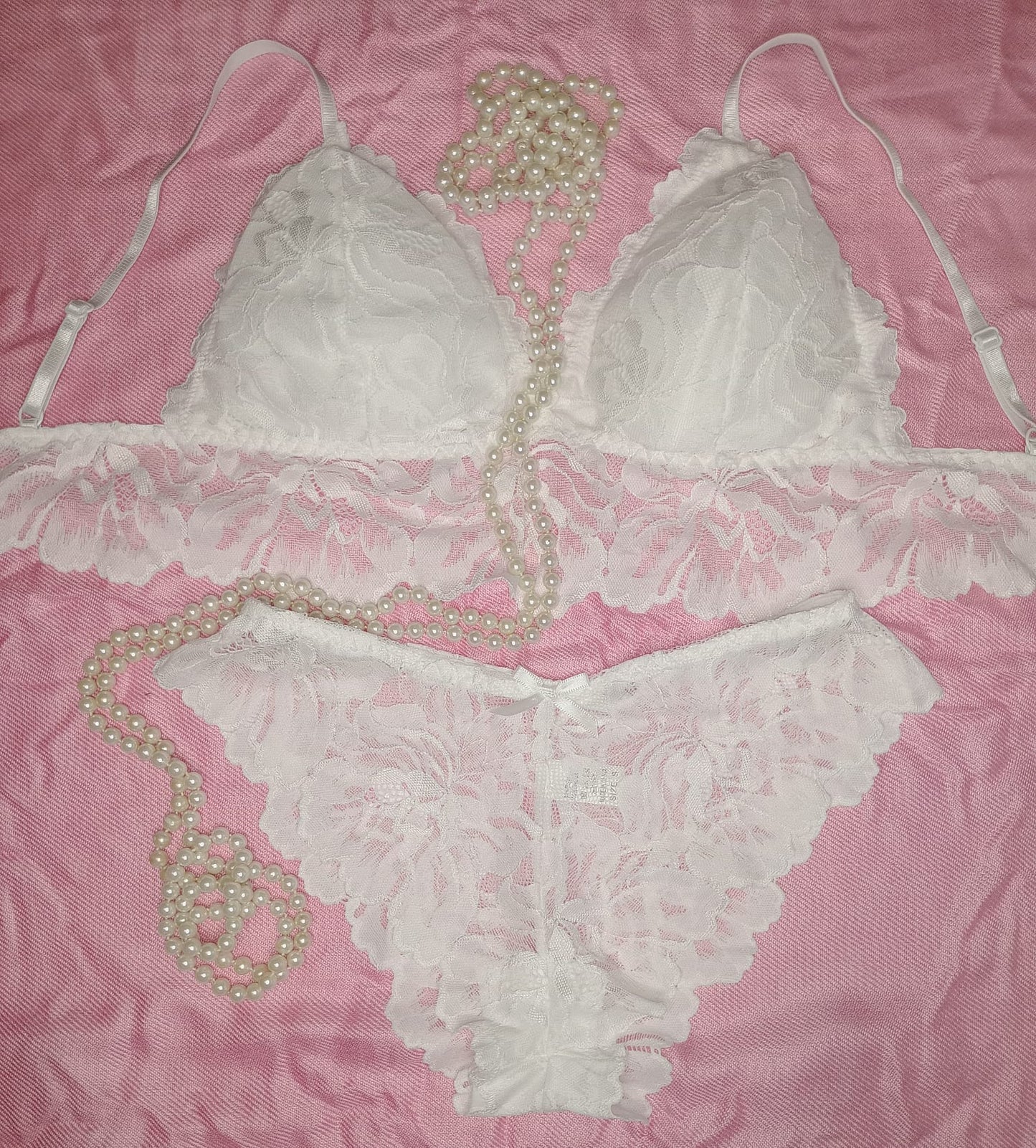 Wireless Floral Lace Bra & Panty Set