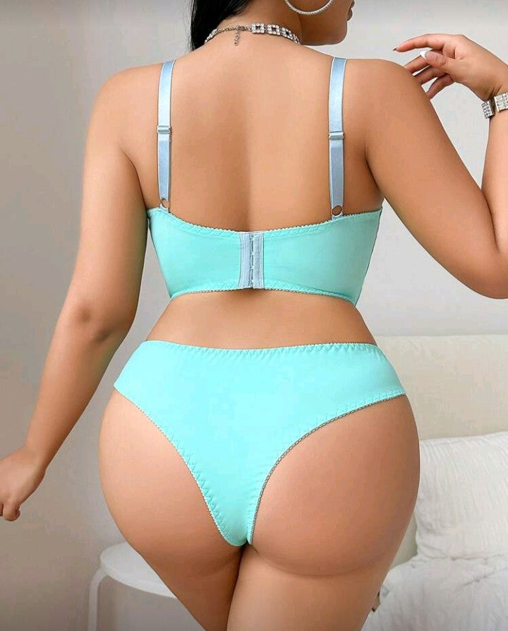 Lace Underwire Cami & Panty Set