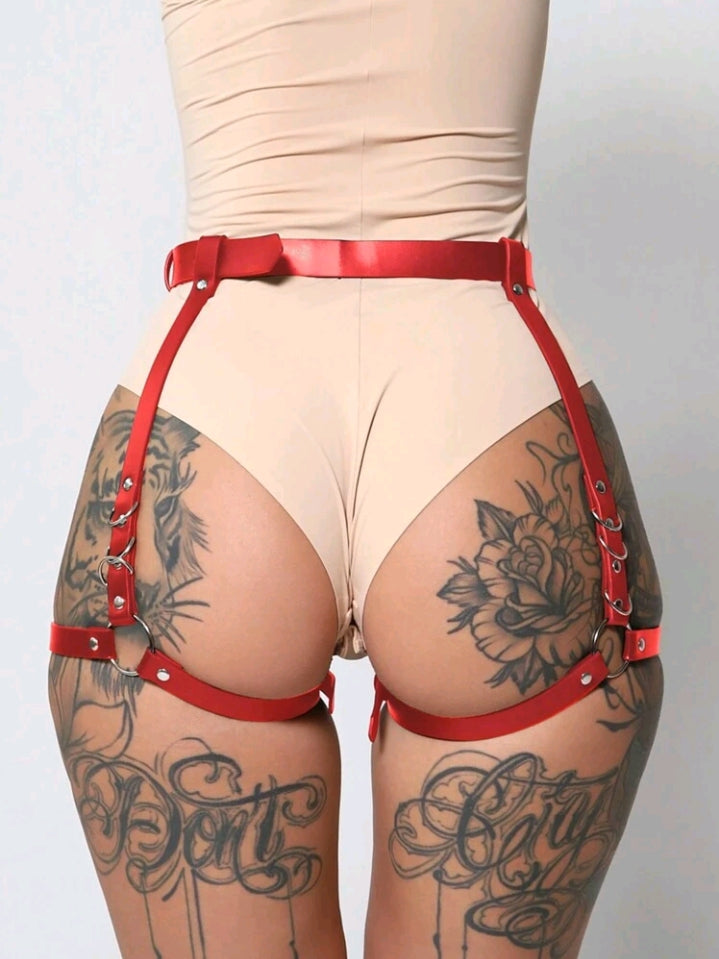 Leather Garter Belt in Red