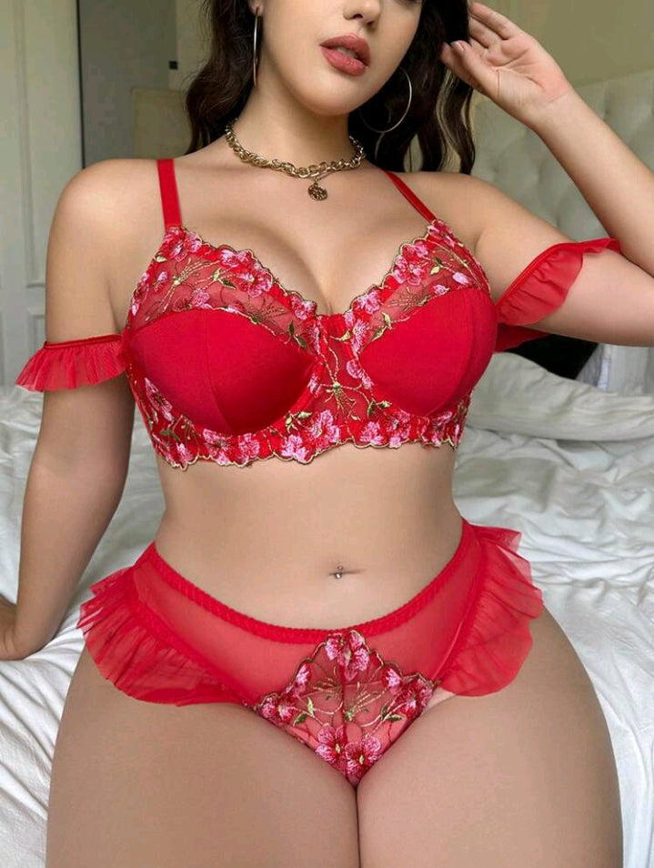 Floral Embroidery Mesh Lingerie Set