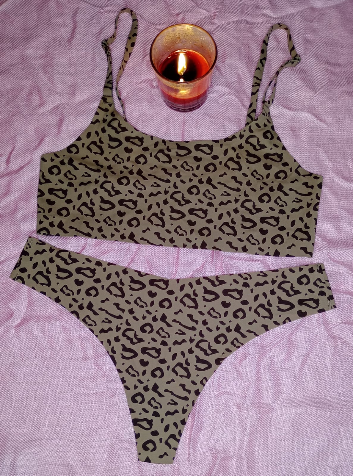 Wire-free/Unpadded Bra & Seamless Thong Set