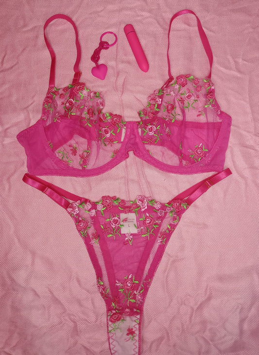 Floral Sheer Underwire Bra & Thong Set
