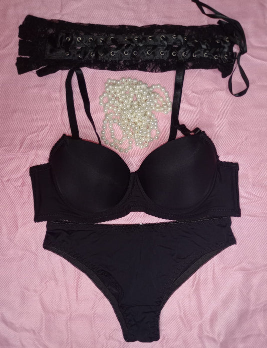 Underwire Bra & Panty Set