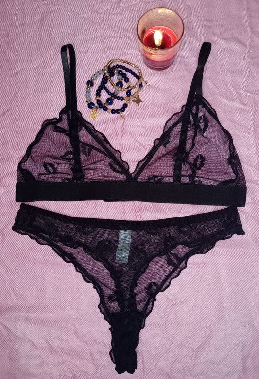 Ruffled Wireless Triangle Cupped Bra & Thong Set