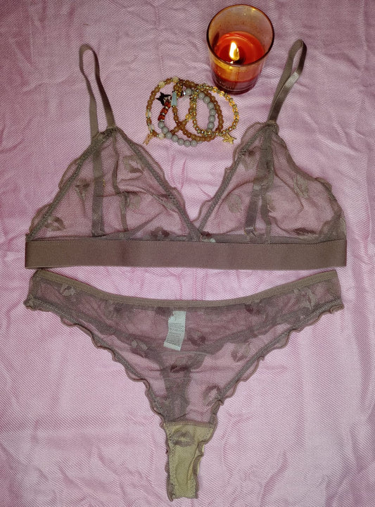 Ruffled Wireless Triangle Cupped Bra & Thong Set